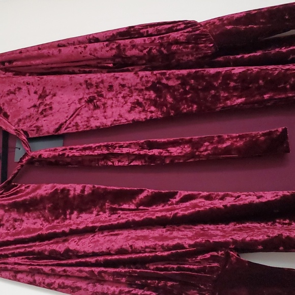 *NWT* Lively Ghost's Red Vampyre Vodoo Cardigan (Red) - Picture 5 of 16